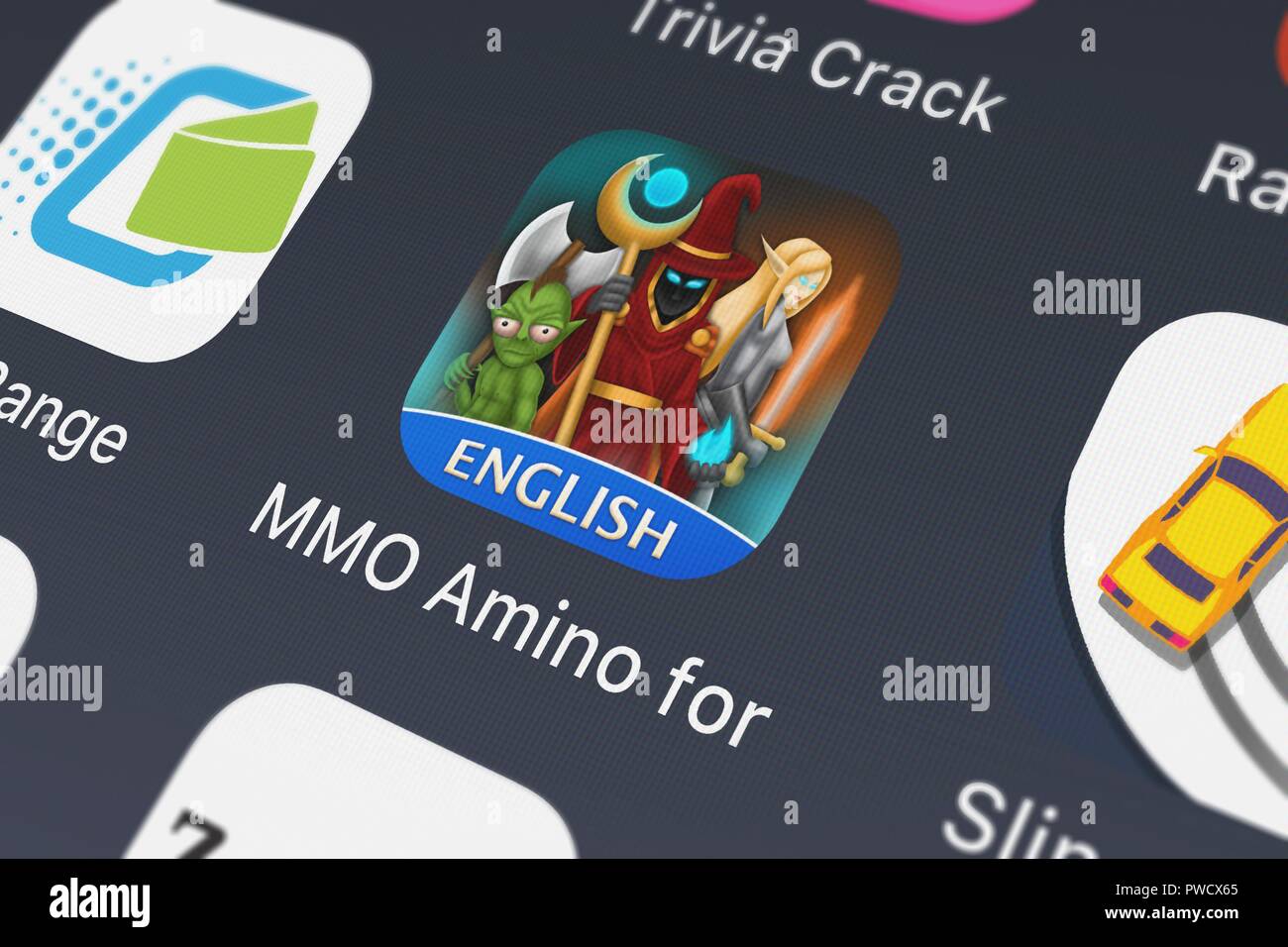 London, Regno Unito - 15 Ottobre 2018: Close-up shot del MMO ammino per: MMO giochi Video icona applicazione da Narvii Inc. su un iPhone. Foto Stock