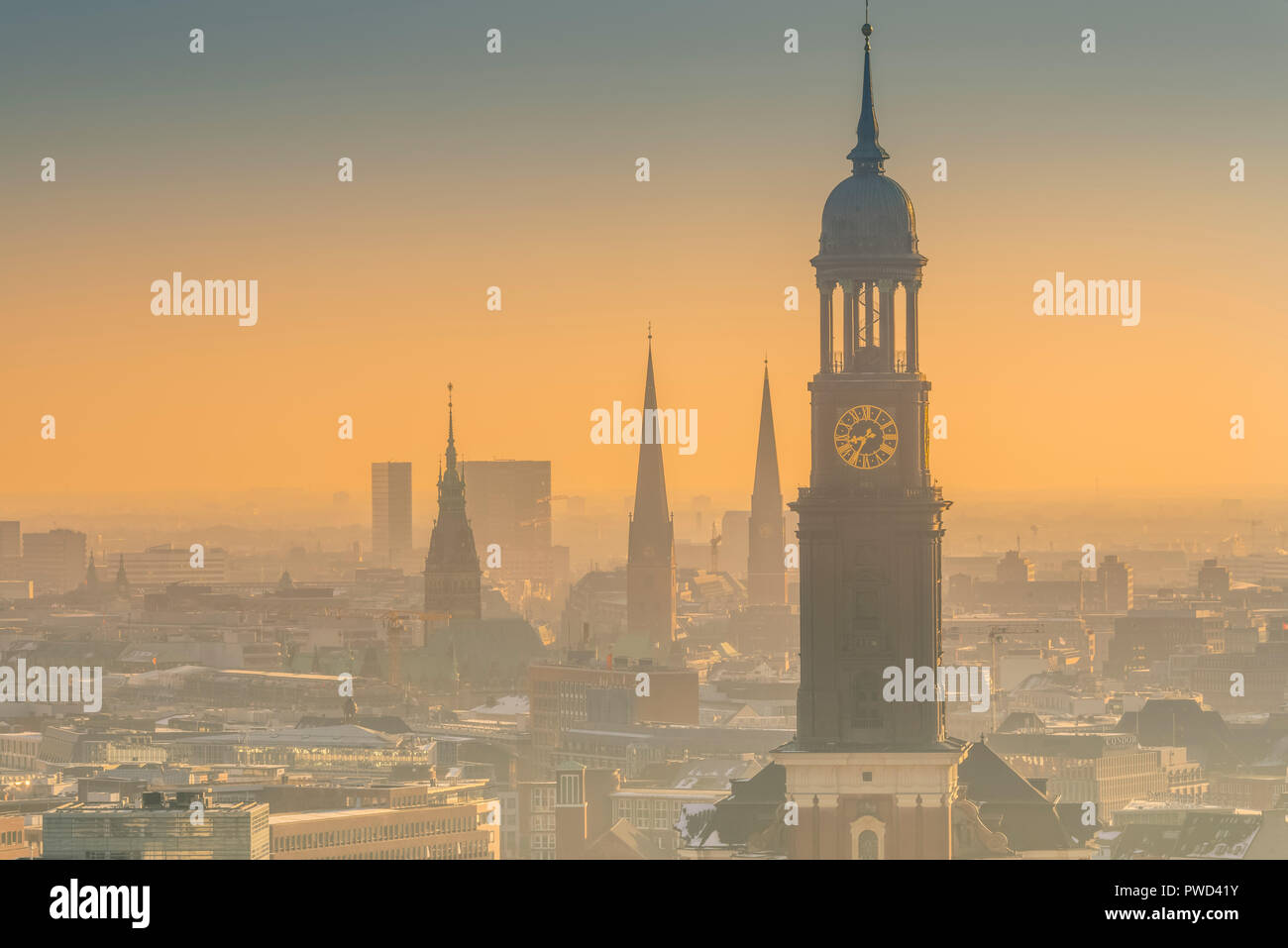 Deutschland, Amburgo, Innenstadt, Skyline, Michel, St. Michaelis,, Kirchen Foto Stock