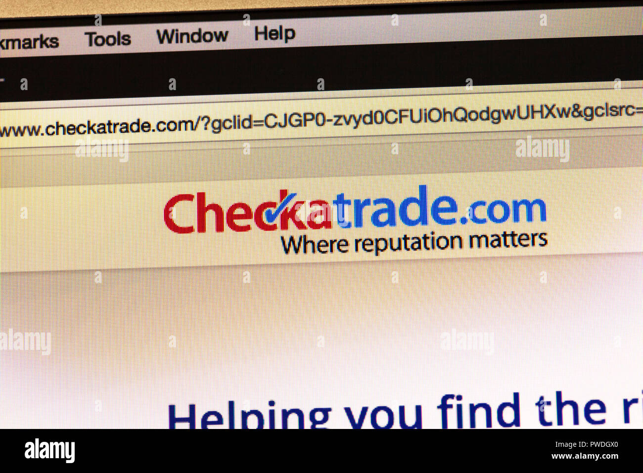 Sito web Checkatrade.com per trovare i commercianti, trovare un commerciante, sito web Checkatrade, Checkatrade.com, Checkatrade.com homepage, Checkatrade.com logo, Foto Stock