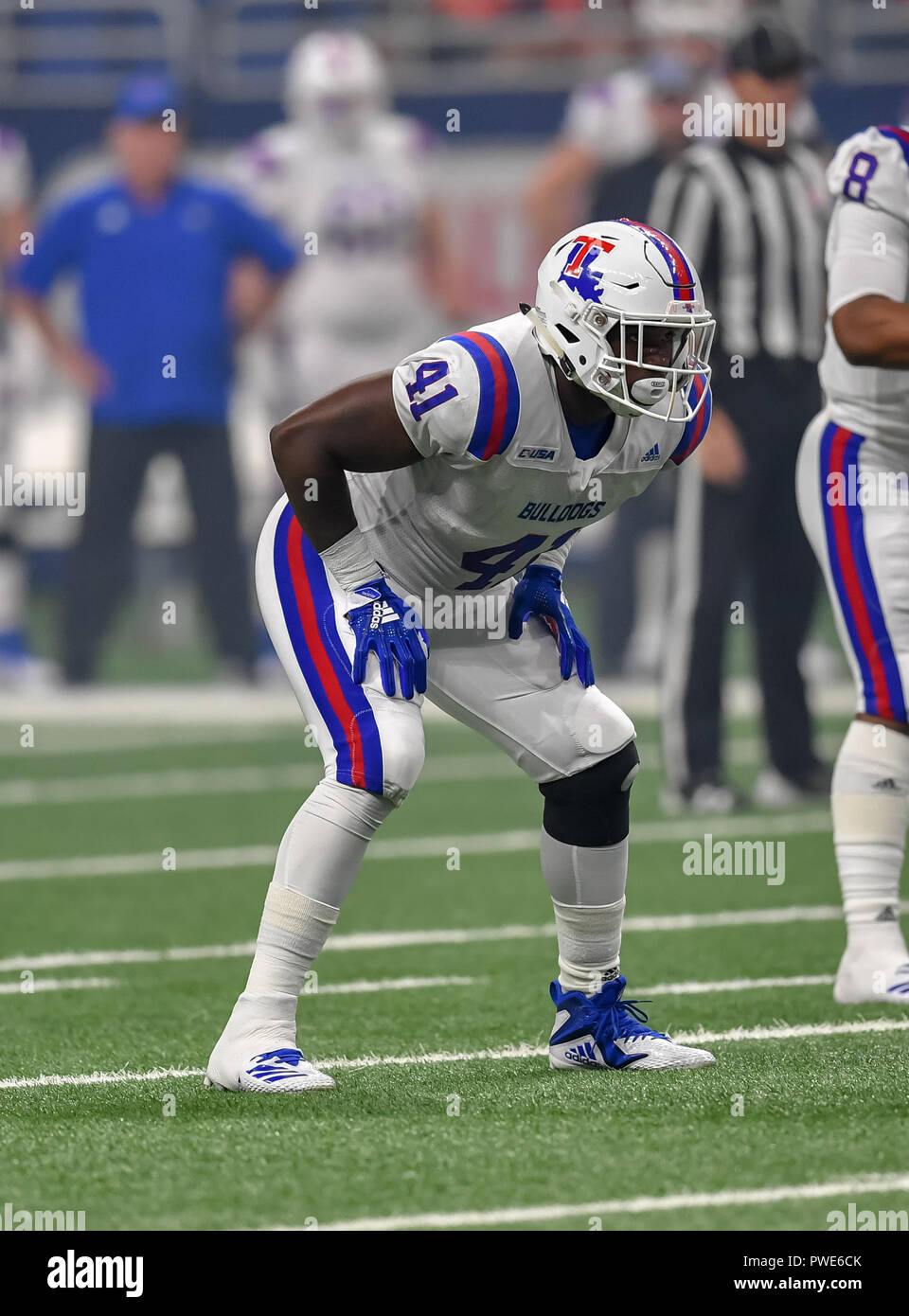 Ottobre 13, 2018 San Antonio, TX...Louisiana Tech Bulldog running back, Bobby Holly (41), durante il NCAA Football gioco tra la University of Texas di San Antonio Roadrunners e Louisiana Tech Bulldogs in San Antonio TX. (Assoluta fotografo completo & Company Credit: Giuseppe Calomeni / MarinMedia.org / Cal Sport Media) Foto Stock