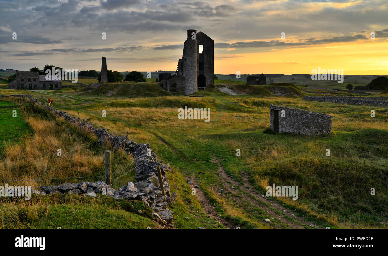 La Gazza miniera (al tramonto) Sheldon, il Parco Nazionale di Peak District, Inghilterra (5) Foto Stock