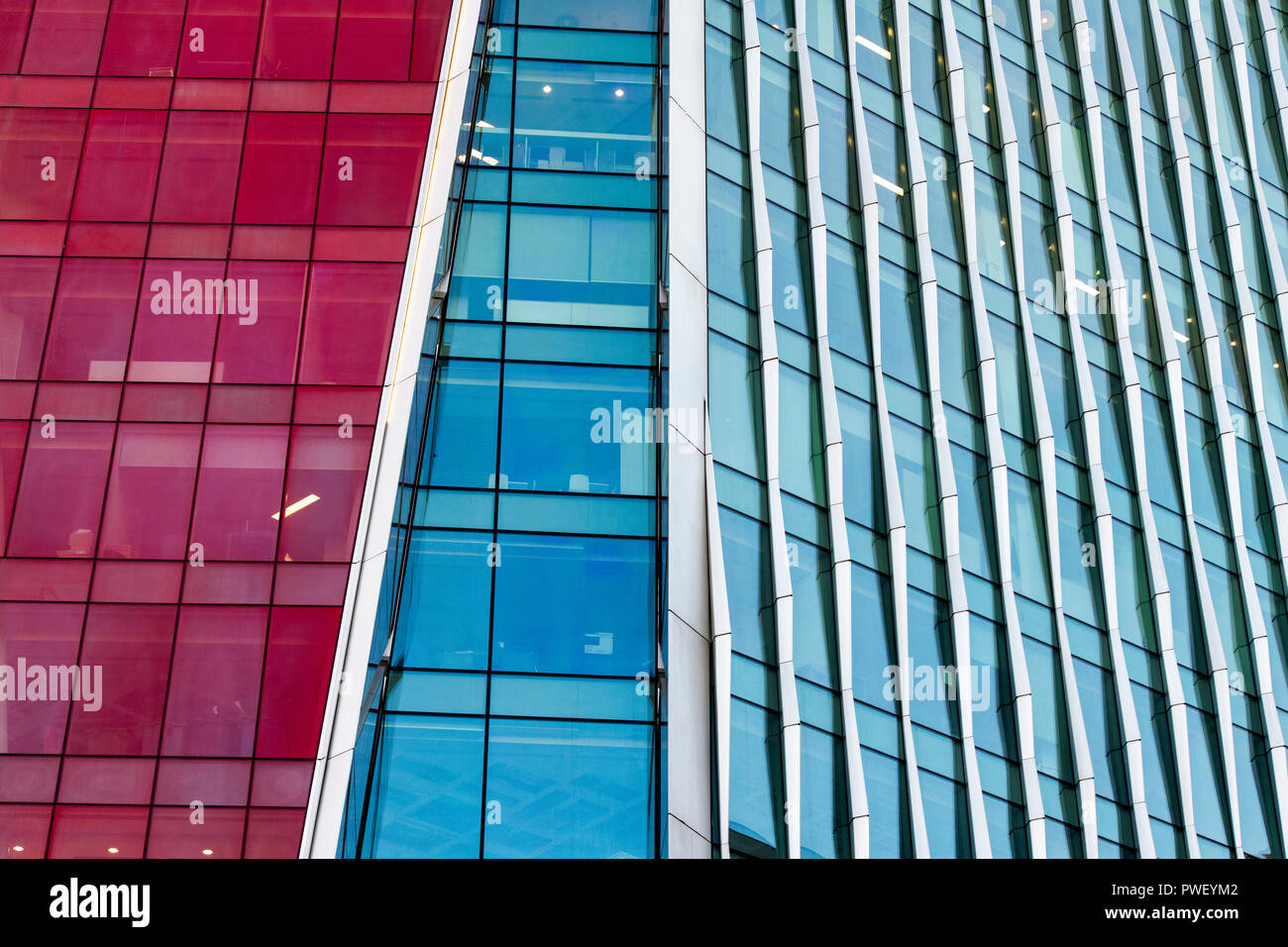 Nova Edificio, Buckingham Palace Road, Victoria. Londra, Inghilterra Foto Stock