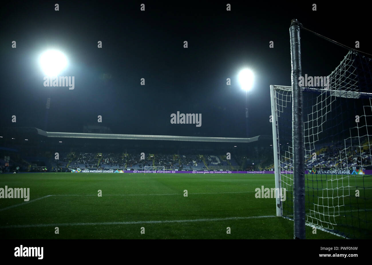 Una vista generale della Grbavica Stadium, Sarajevo. Stampa foto di associazione. Picture Data: lunedì 15 ottobre, 2018. Vedere PA storia SOCCER Bosnia. Foto di credito dovrebbe leggere: Tim Goode/filo PA. Foto Stock
