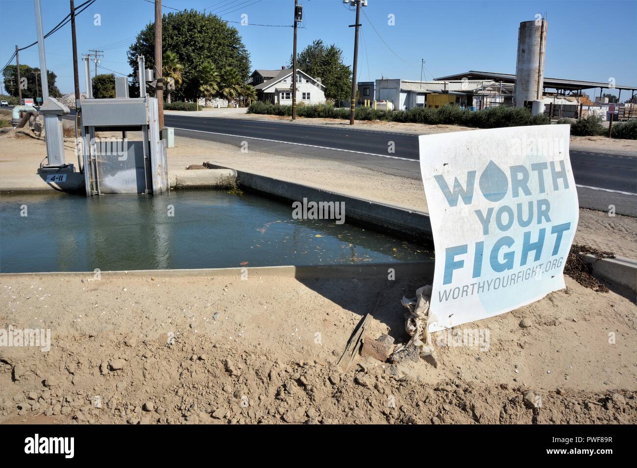 California acqua essendo spostata in aree di siccità a causa del riscaldamento globale Foto Stock
