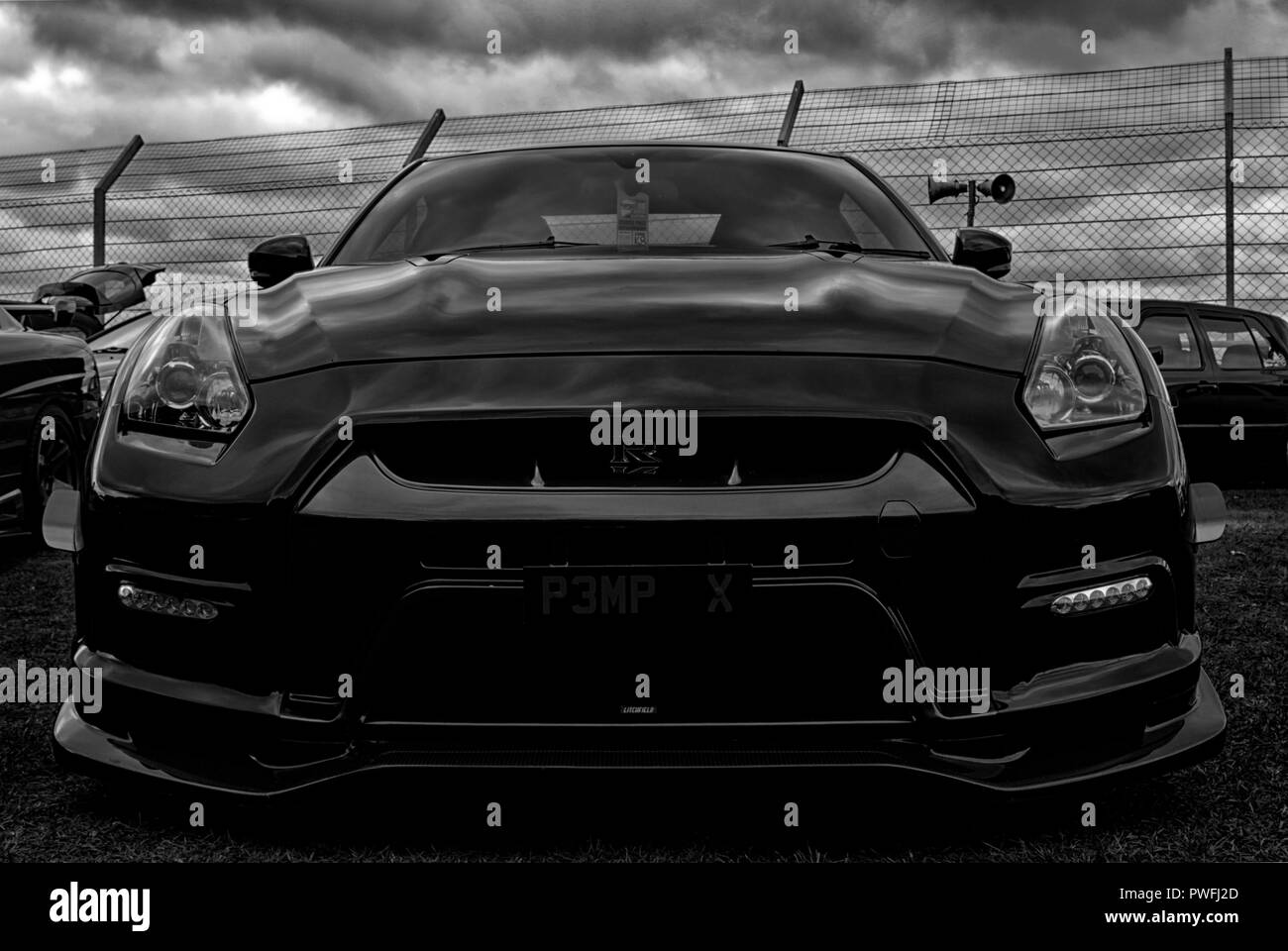 Immagine ravvicinata di Nissan GTR in un evento auto, isolato Foto Stock