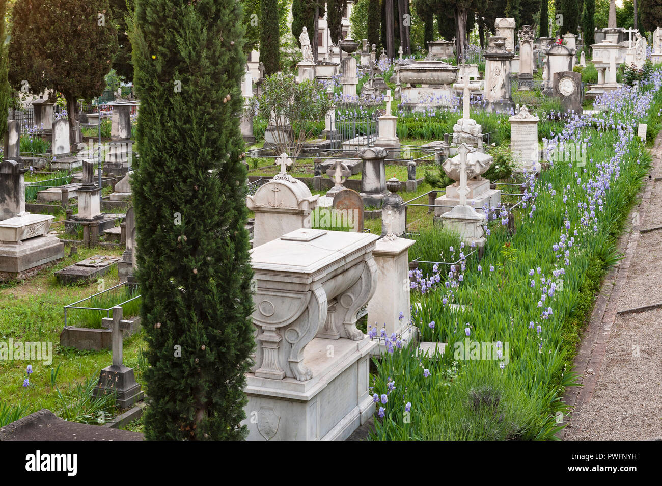 Piazzale Donatello di Firenze, Italia. Cimitero degli Inglesi è il luogo di sepoltura di molti famosi stranieri tra cui il poeta Elizabeth Barrett Browning Foto Stock