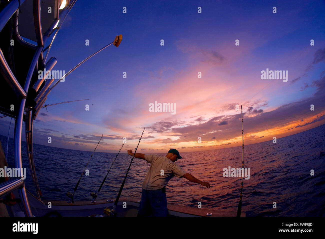 Scena di saltwater fly fishing per Bonefish, Tarpon, roosterfish, mahi mahi, tonno, sgombri e permesso. Foto Stock