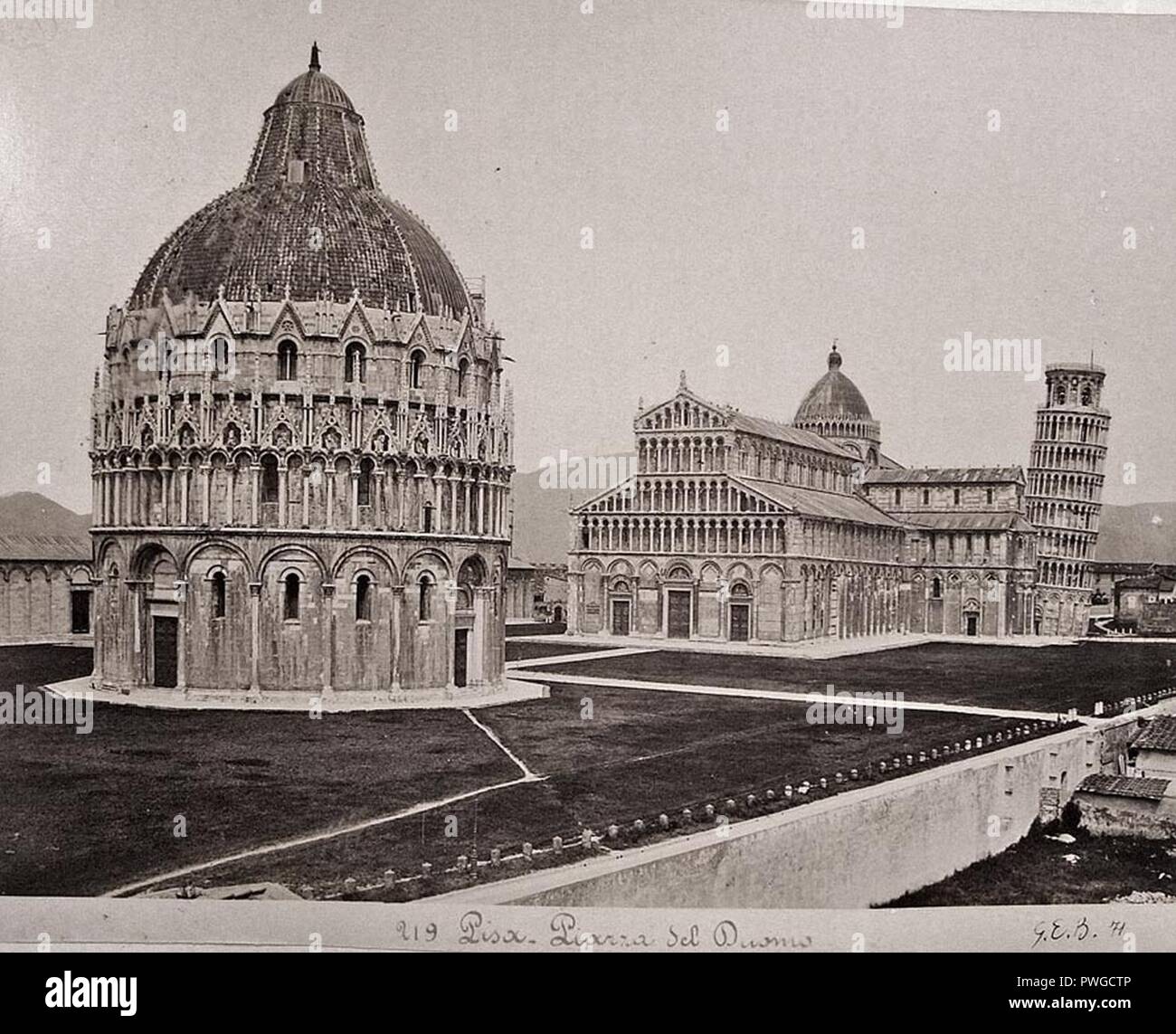 Brogi, Giacomo (1822-1881) - n. 0219 - Pisa. Piazza del Duomo (1871). Foto Stock