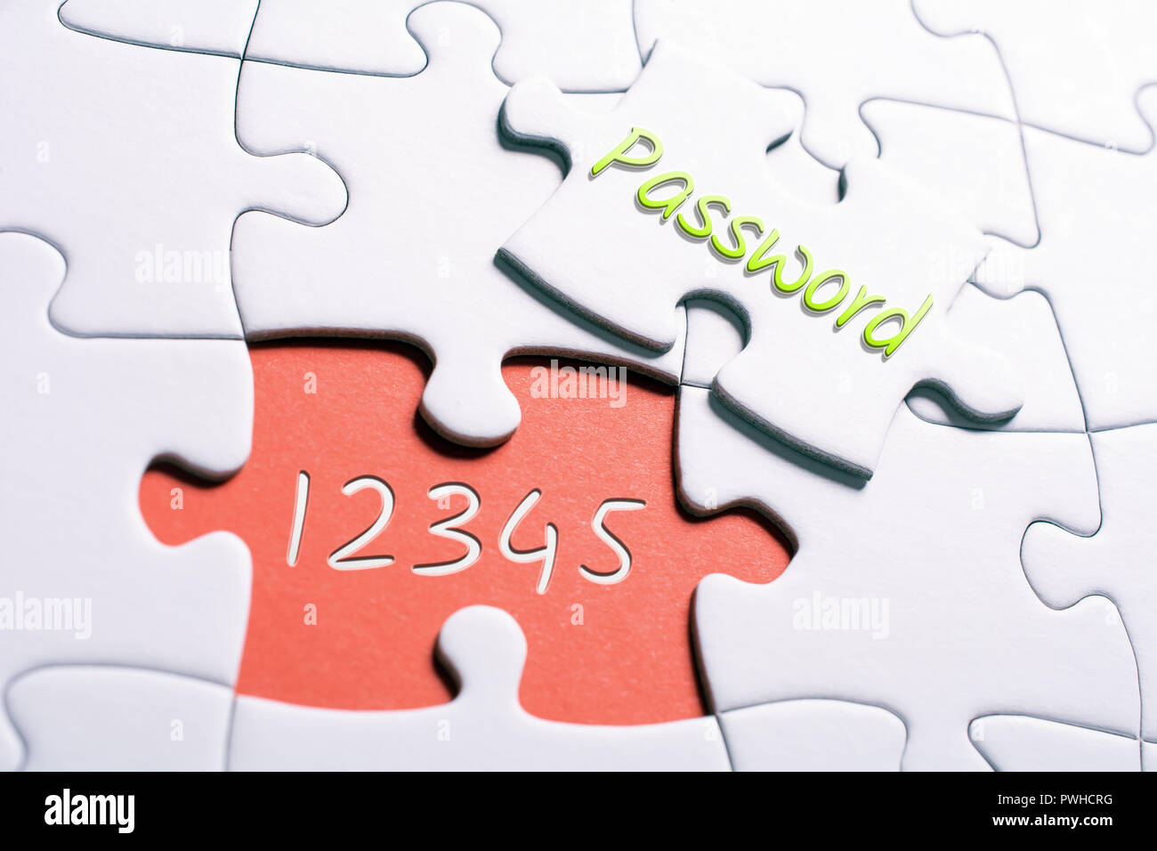La parola password e i numeri 12345 In Missing Piece Jigsaw Puzzle - Password non sicura Concept Foto Stock