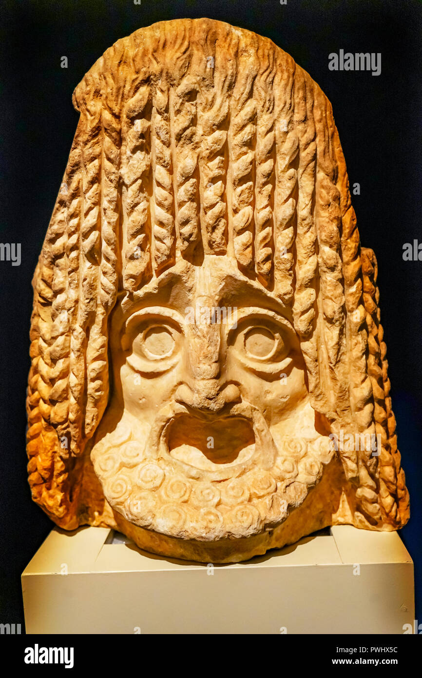 Marmo Maschera Teatrale statua Museo Archeologico Nazionale Atene Grecia. Tragici attori maschili maschera da attori Grave 50 A.C. al 50 D.C. Foto Stock
