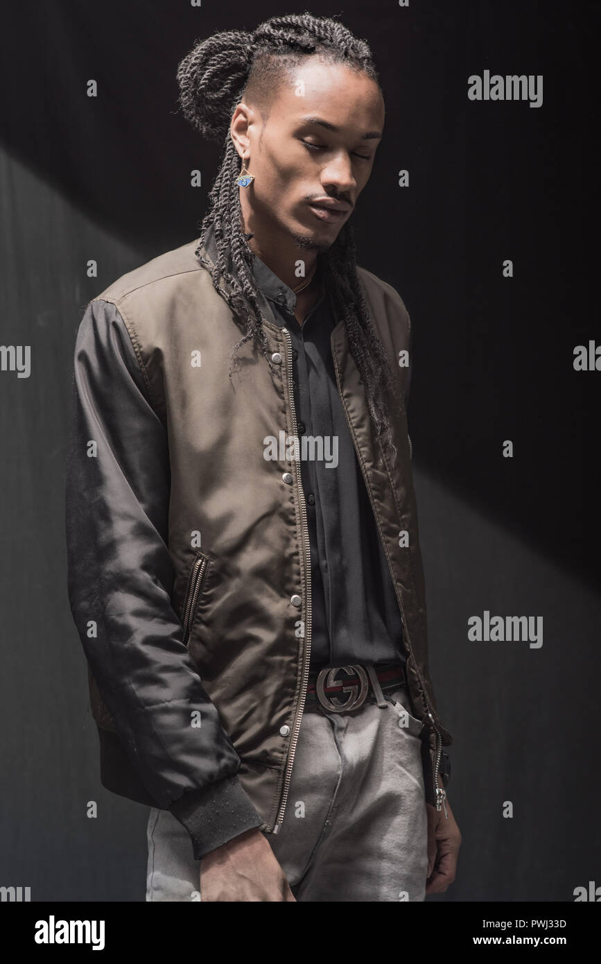 La moda maschile immagini del modello Nowles Adams Foto Stock