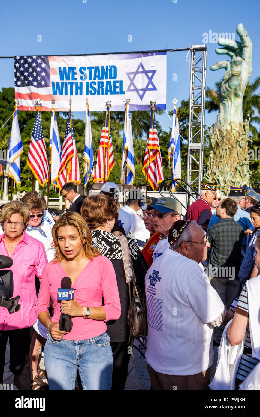 Miami Beach Florida,Memoriale dell'Olocausto,Rally di solidarietà di Israele,Ebrei,Stato Ebraico,Sionismo,religione,tradizione,patrimonio,protesta antisemitismo,Medio Oriente Foto Stock