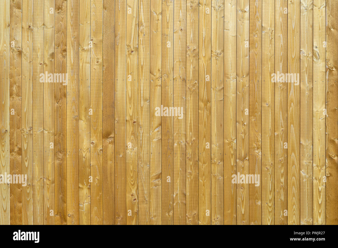Pareti in legno fatto di schede verticali Foto Stock Pareti in legno fatto di schede verticali Foto Stock