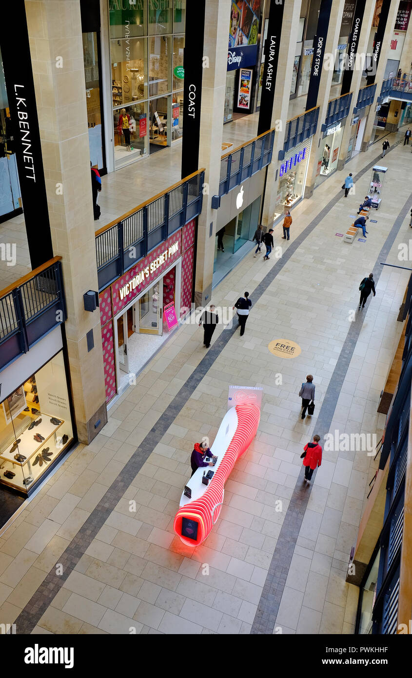 Grand Arcade, shopping mall interno, Cambridge, Inghilterra Foto Stock