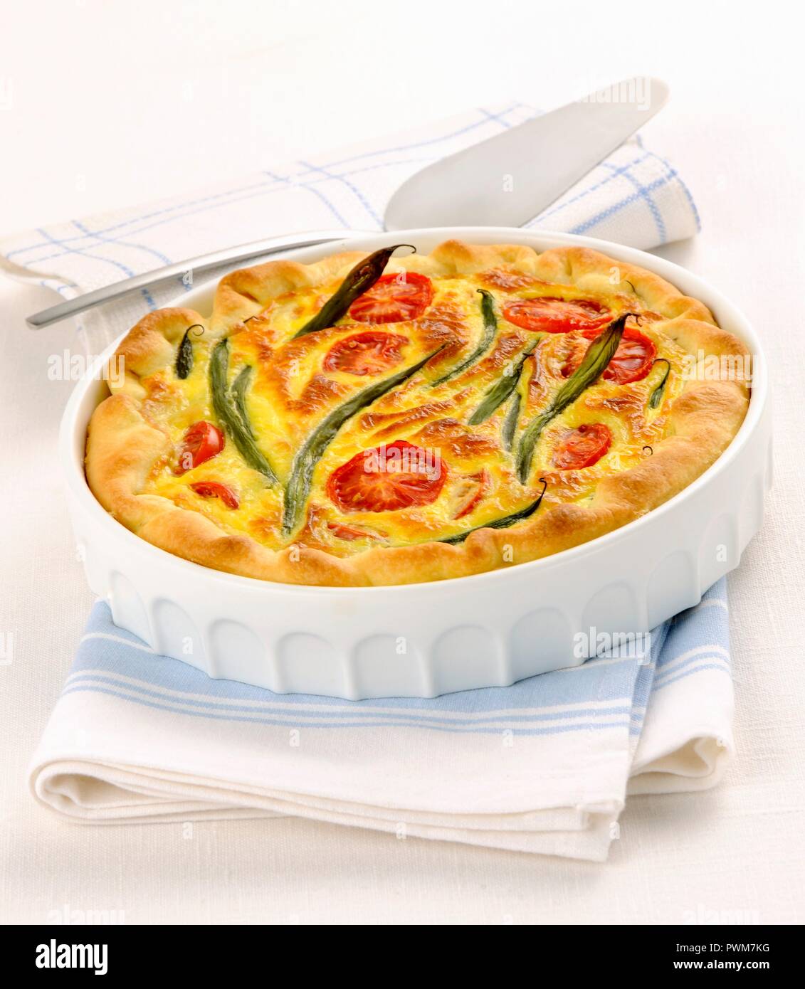 Un estivo quiche di pomodoro Foto Stock