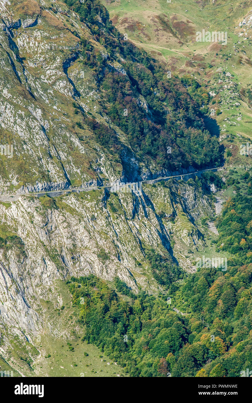 Francia, Parco Nazionale dei Pirenei, Pirenei Atlantiques, Col de l'Aubisque (mountain pass) tra la Val d'Azun e la vallee d'Ossau Foto Stock