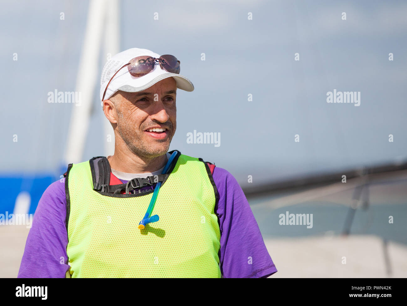 Dragon Boat racer diventando pronto Foto Stock