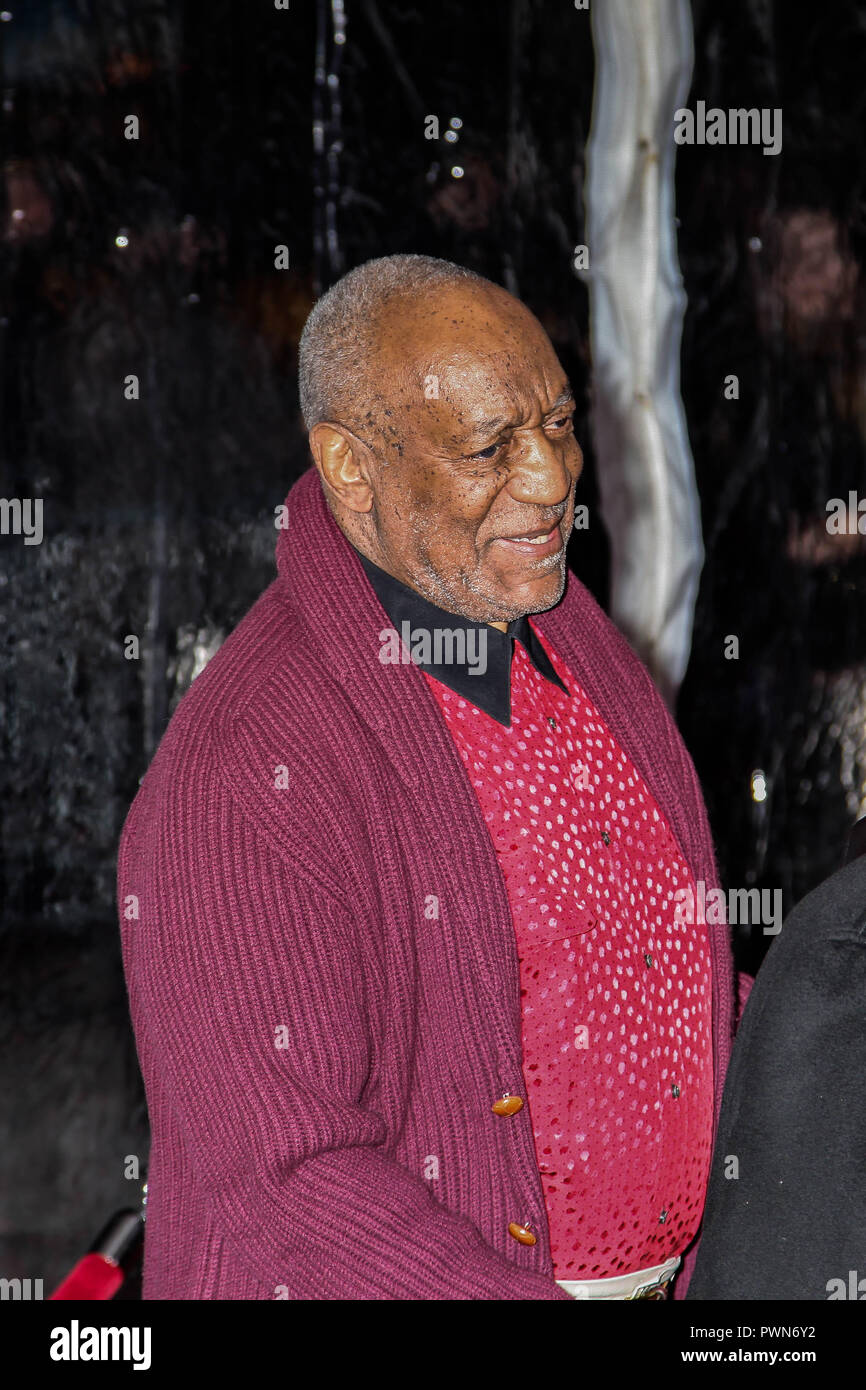 NEW YORK, NY - novembre 06: Bill Cosby assiste il 7° "stand up per gli eroi' evento al Madison Square Garden il 6 novembre 2013 a New York ci Foto Stock