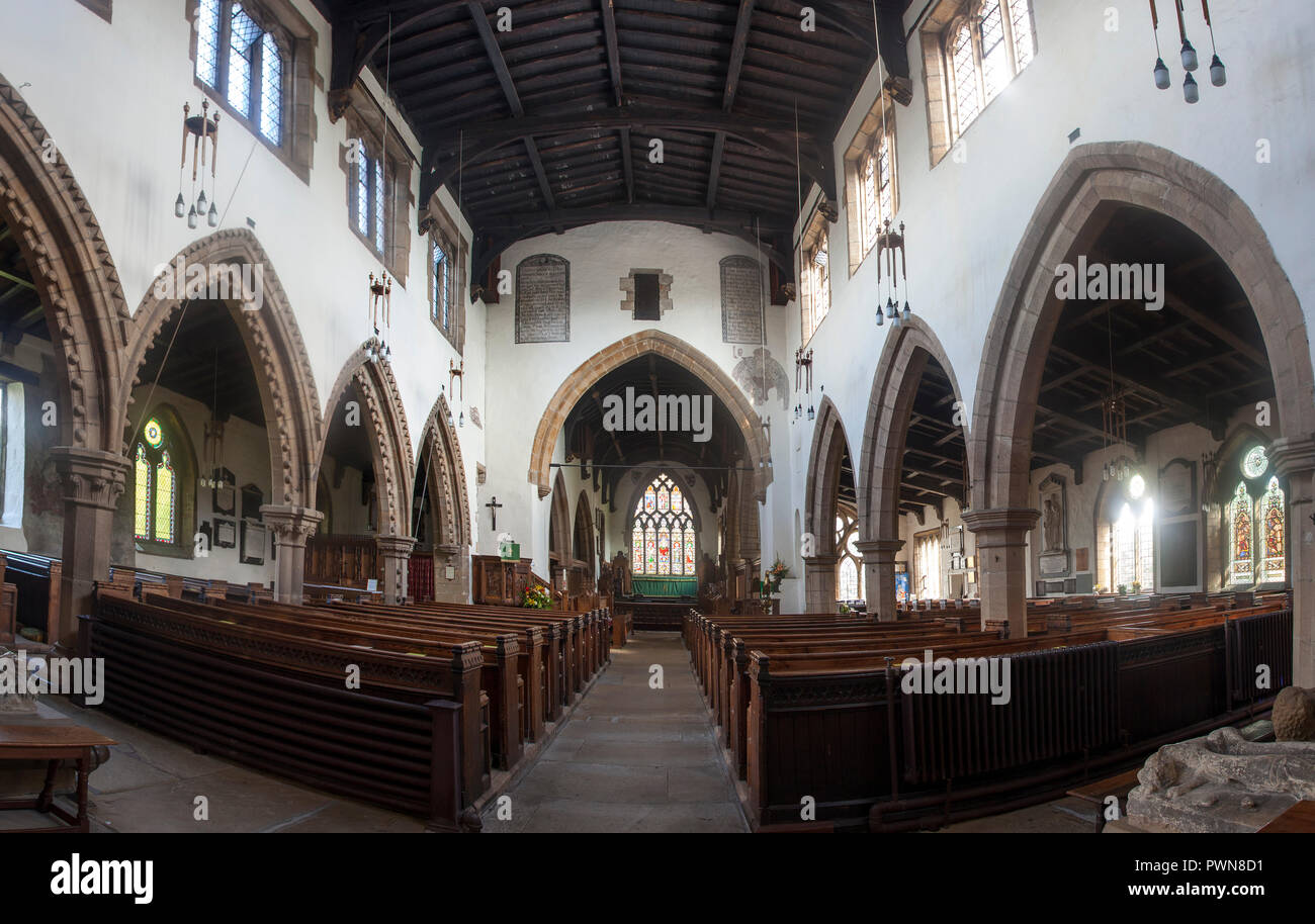 Vista interna del la chiesa di Saint Gregory in Bedale, North Yorkshire Foto Stock