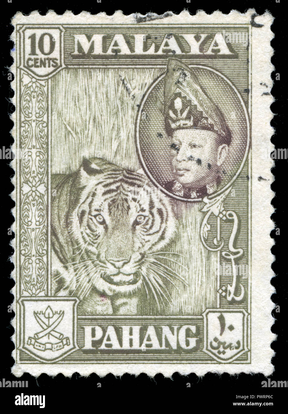 Con timbro postale timbro dall'Malay federale membri in Tiger (Panthera tigris) serie emesse nel 1960 Foto Stock