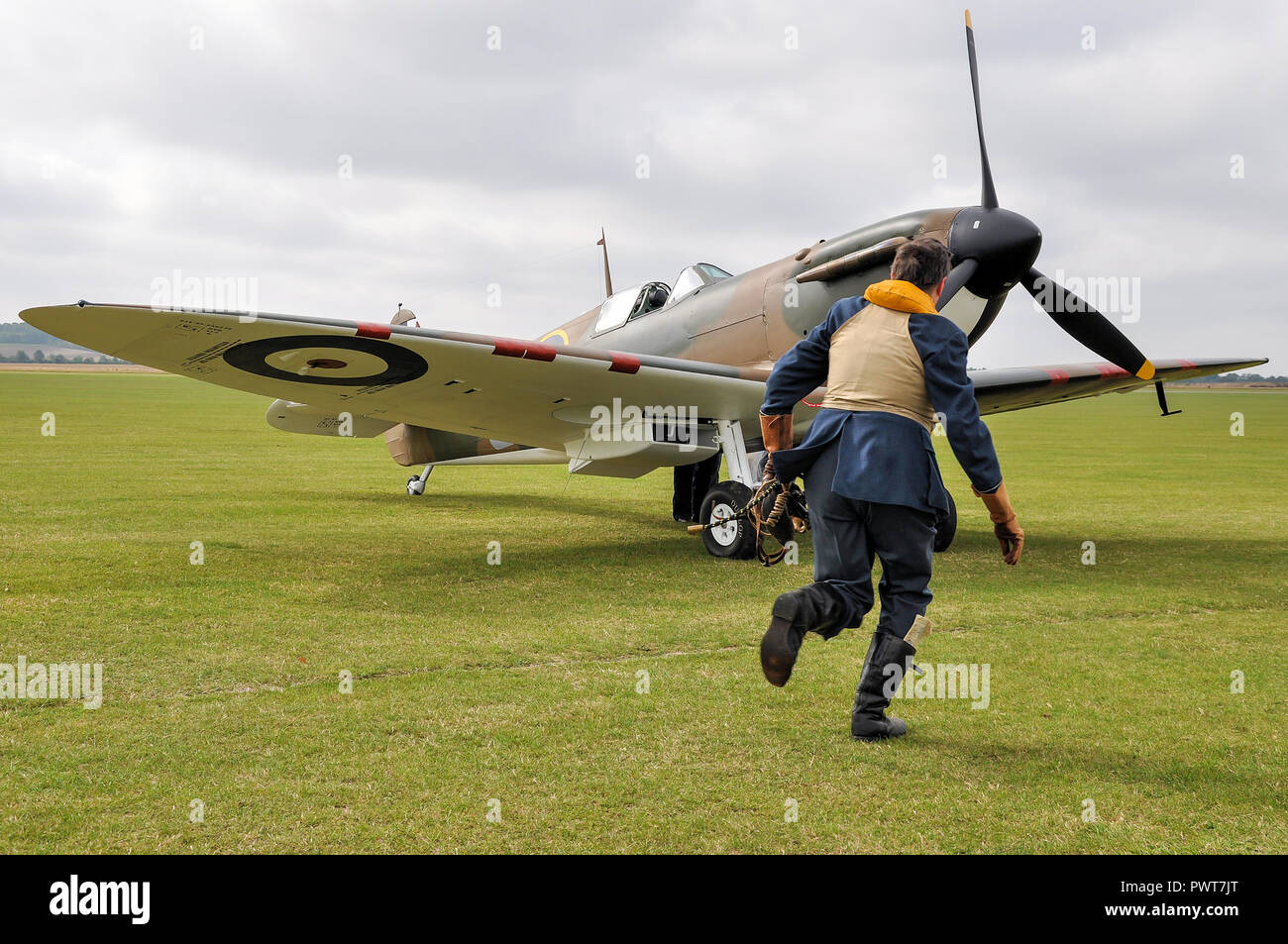 Pilota della seconda guerra mondiale raf spitfire immagini e fotografie  stock ad alta risoluzione - Alamy