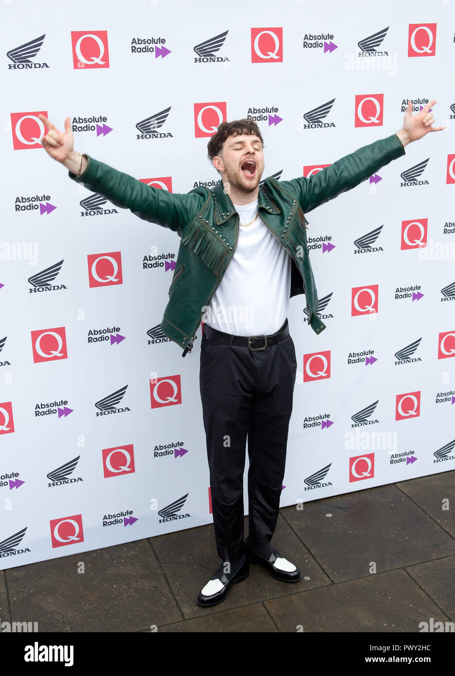 Londra, UK 17 Ott 2018.La casa rotonda Chalk Farm Tom Grennan arriva al Q Awards 2018 in associazione con Radio assoluto di persone in immagine: Tom Grennan Credito: Dean Fardell/Alamy Live News Foto Stock