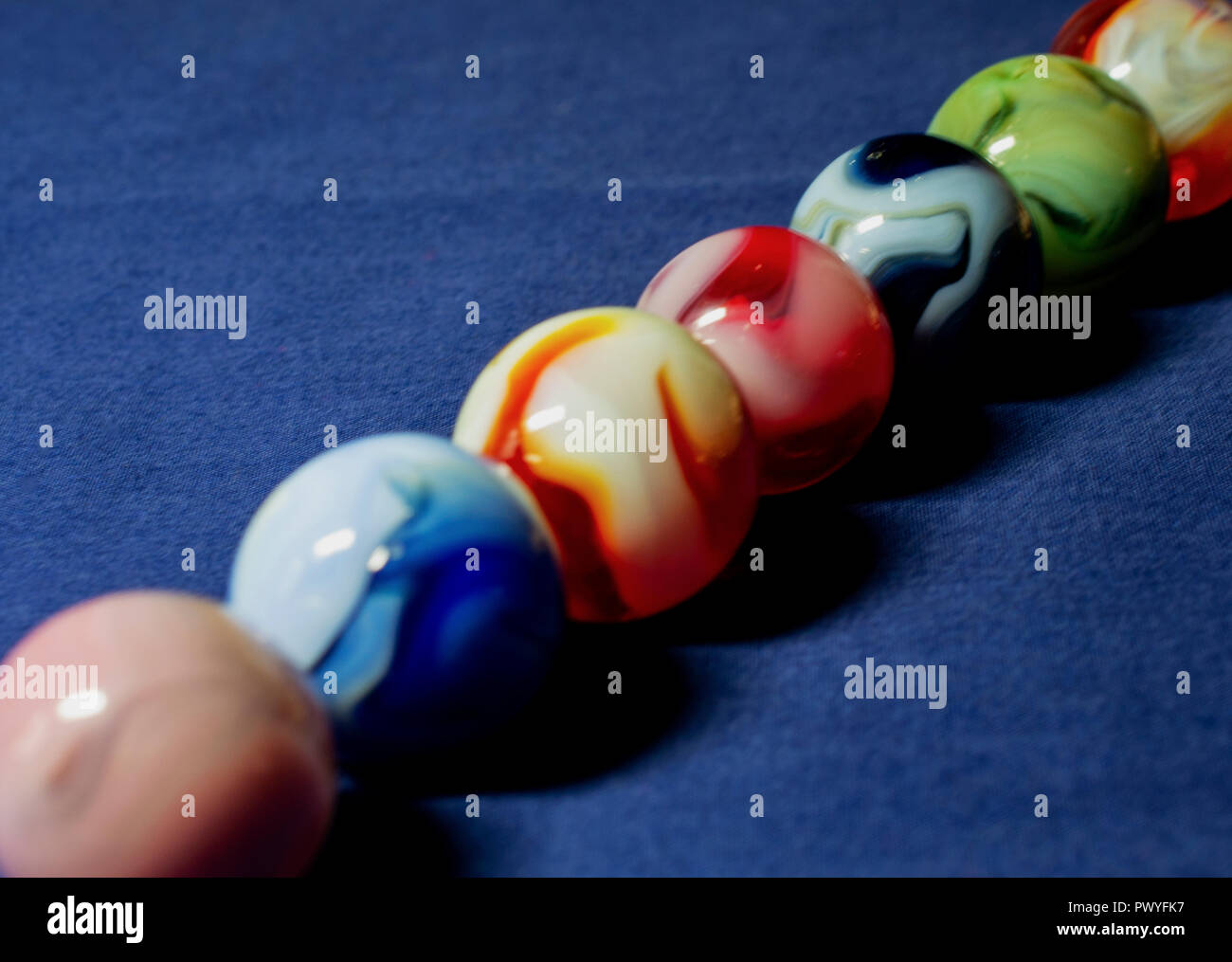 Colorata a mano Joba antichi marmi. Tutti i colori, tiratori, peewee's. Foto Stock