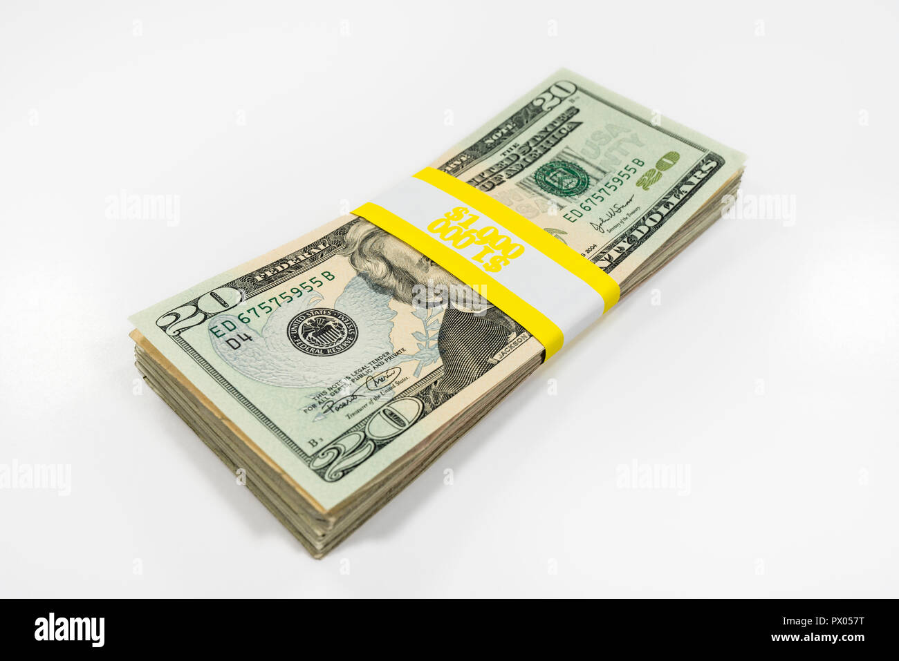 Pack di venti le fatture del dollaro con $1000 carta moneta cinghia. Foto Stock