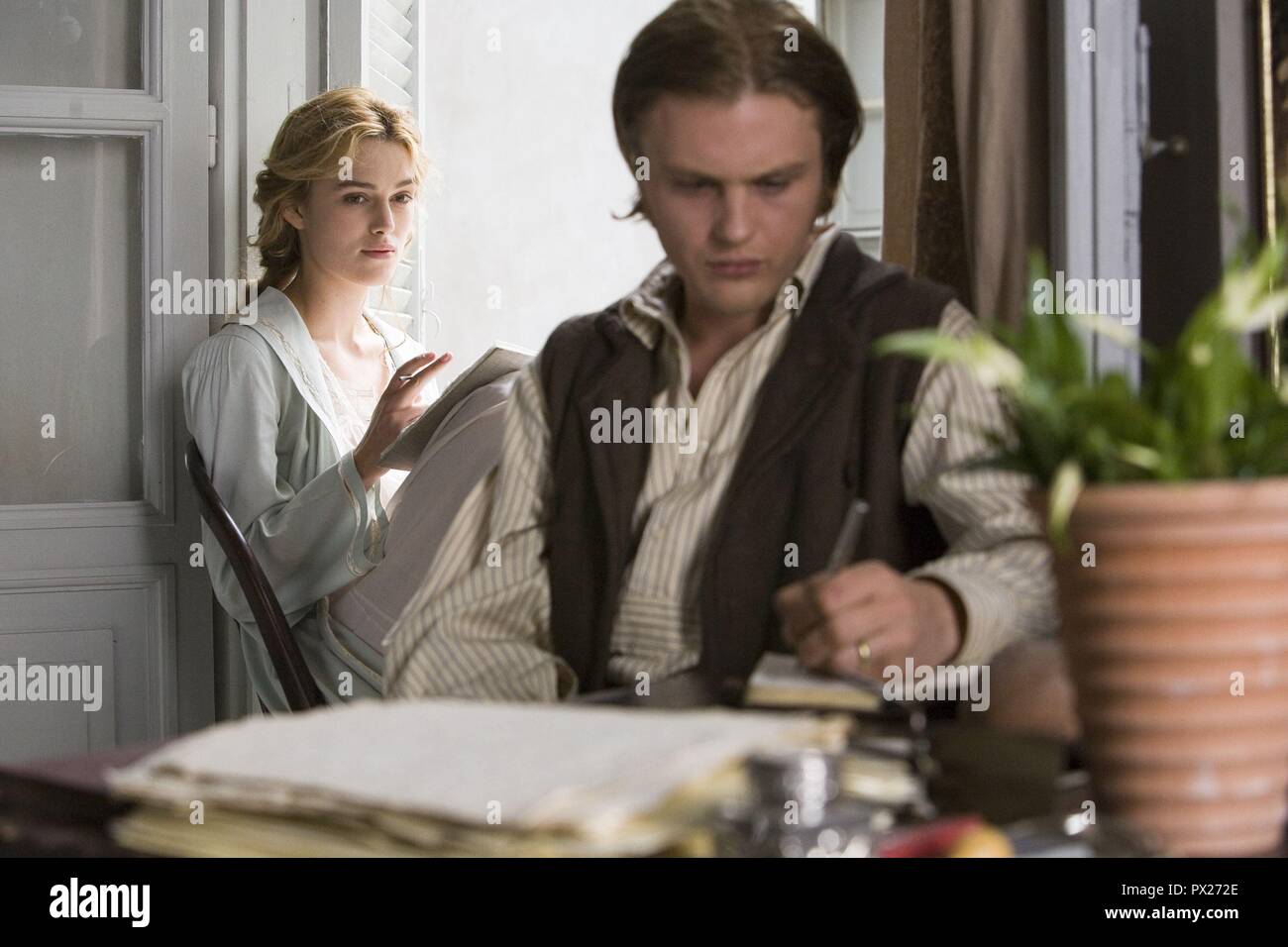 Pellicola originale titolo: seta. Titolo inglese: seta. Anno: 2007. Direttore: François Girard. Stelle: MICHAEL PITT; Keira Knightley. Credito: BEE VINE PICTURES/FANDANGO/RHOMBUS MEDIA/VICEVERSA FILM / Album Foto Stock