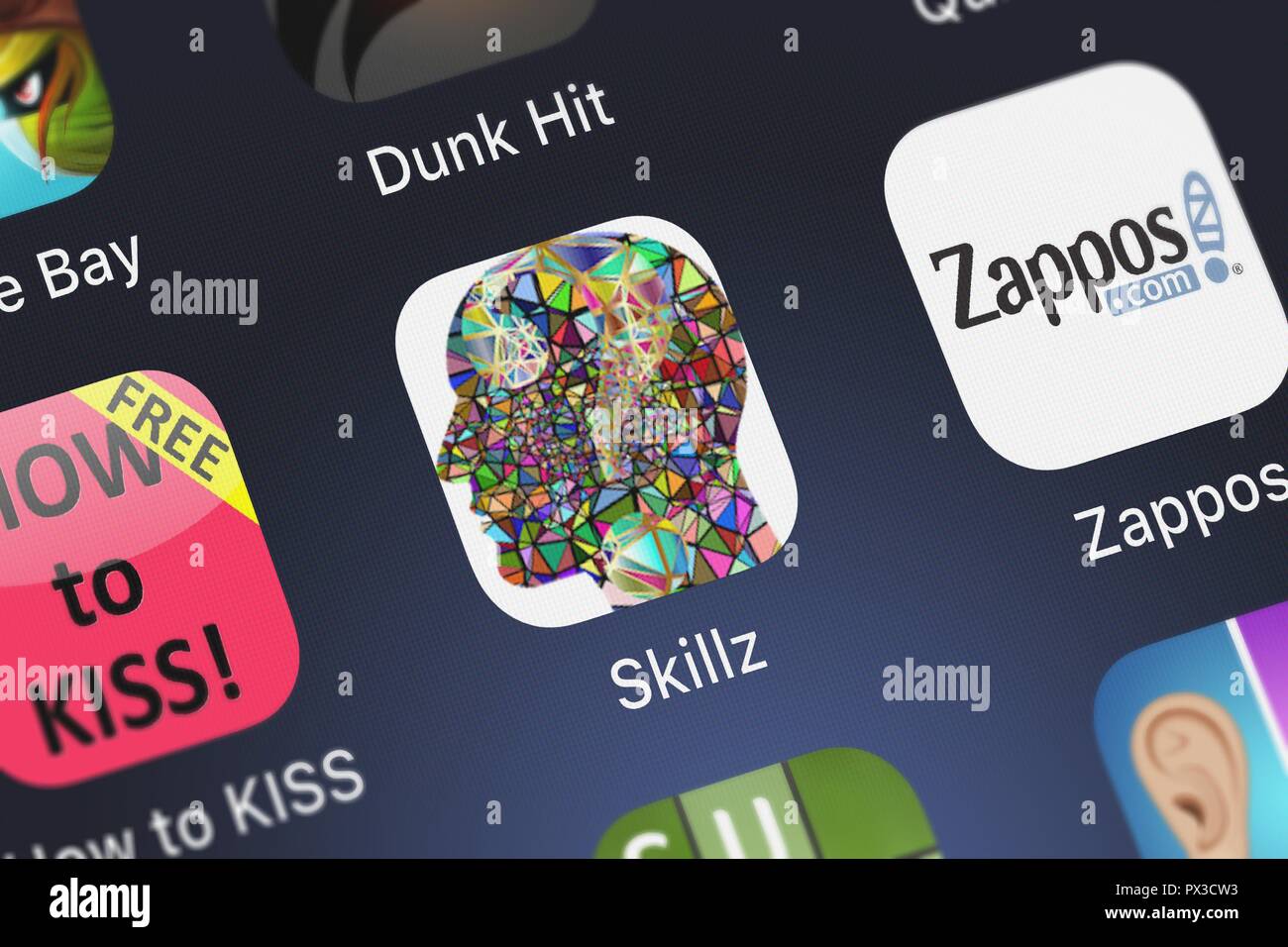London, Regno Unito - 19 Ottobre 2018: Close-up shot di AppForge Inc. del popolare app Skillz - Logica Gioco cervello. Foto Stock