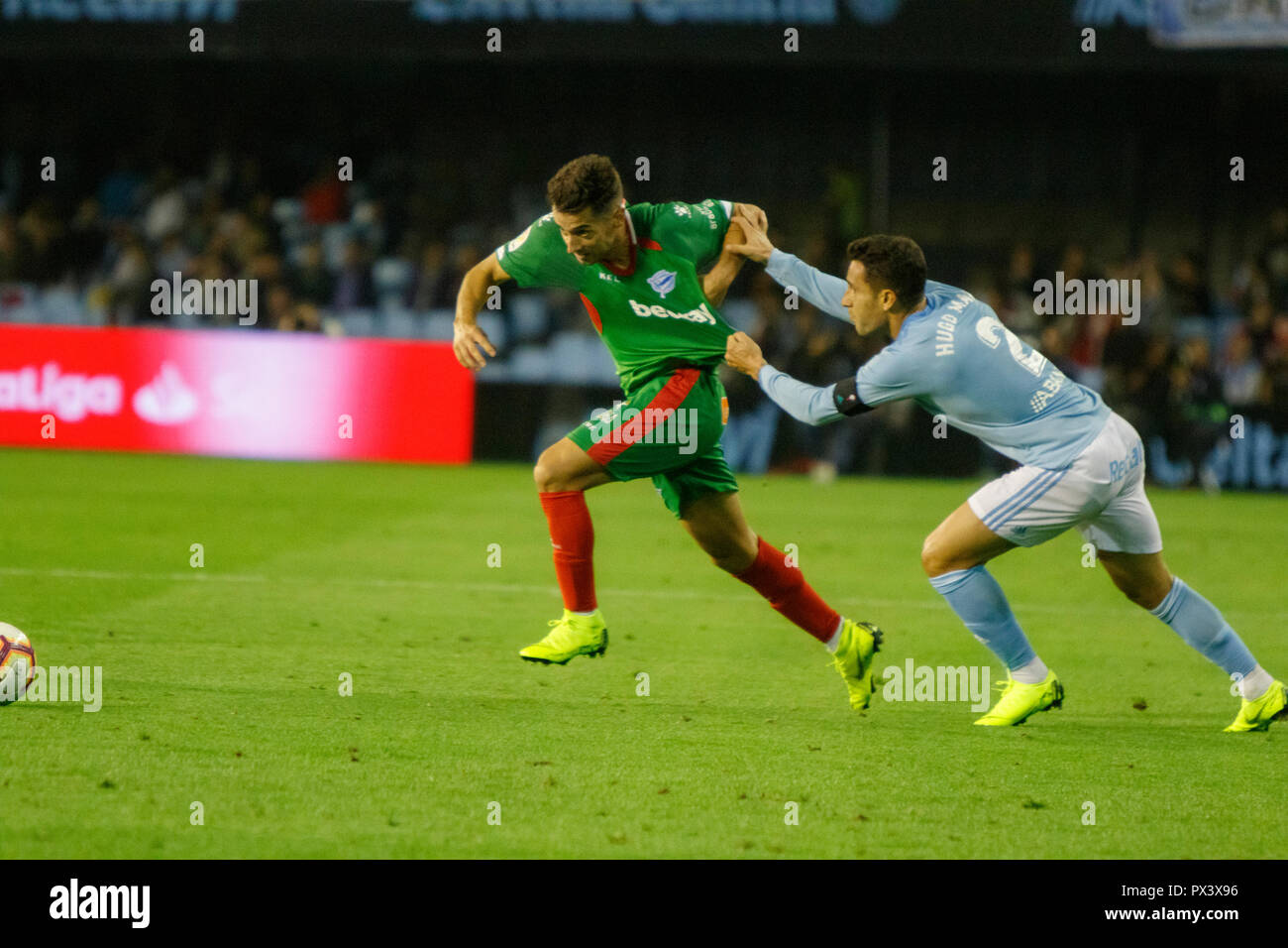 Vigo, Spagna. 20 ott; 2018. La Liga match tra Real Club Celta de Vigo e Deportivo Alaves in Balaidos stadium; Vigo; Punteggio finale 0-1. Credito: Brais Seara/Alamy Live News Foto Stock