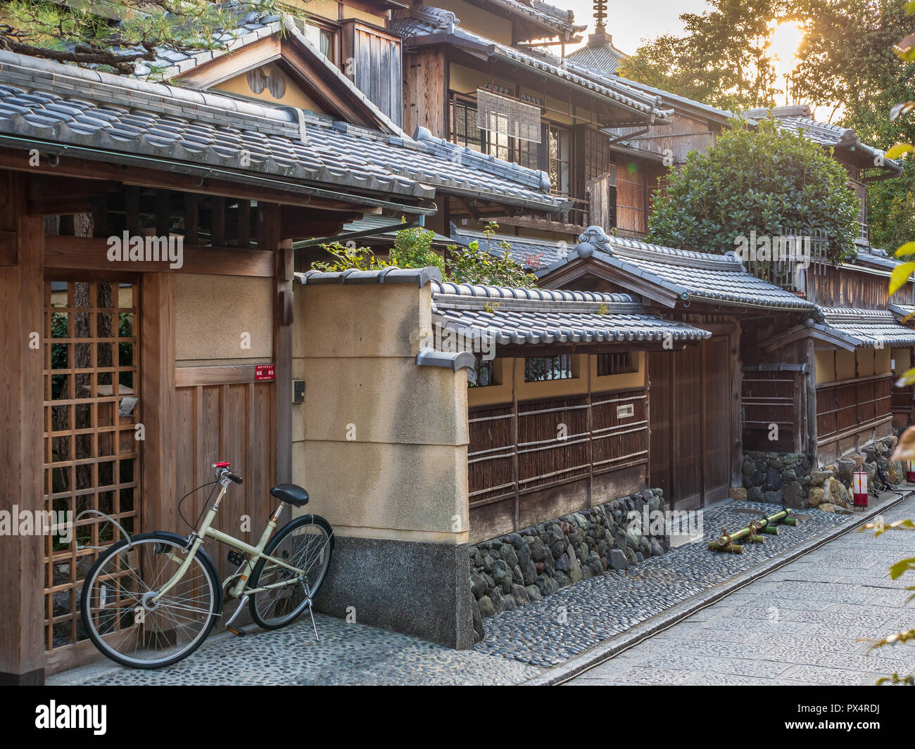 Casa di Kyoto - stile tradizionale casa giapponese nella città di Kyoto in Giappone Foto Stock