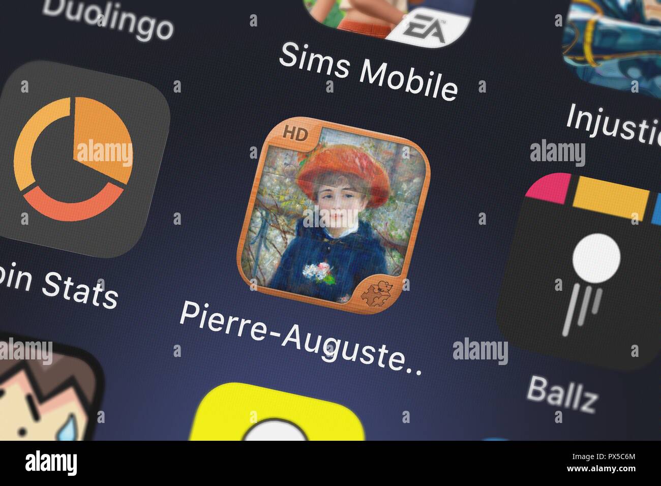 London, Regno Unito - 19 Ottobre 2018: Close-up del Pierre-Auguste Renoir Jigsaw Puzzle - Gioca con dipinti. Capolavori di spicco di identif Foto Stock