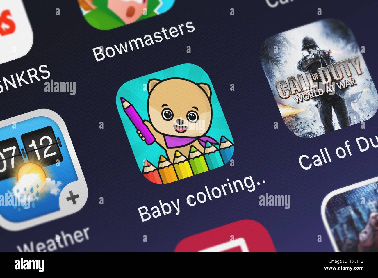 London, Regno Unito - 19 Ottobre 2018: screenshot del bambino libro da colorare per bambini mobile app da Bimi Boo Kids - Giochi per ragazzi e ragazze LLC Foto Stock