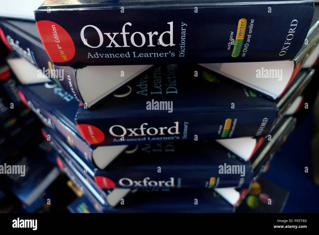 City Book Fair. Dizionario Oxford. Ho Chi Minh City. Il Vietnam. Foto Stock
