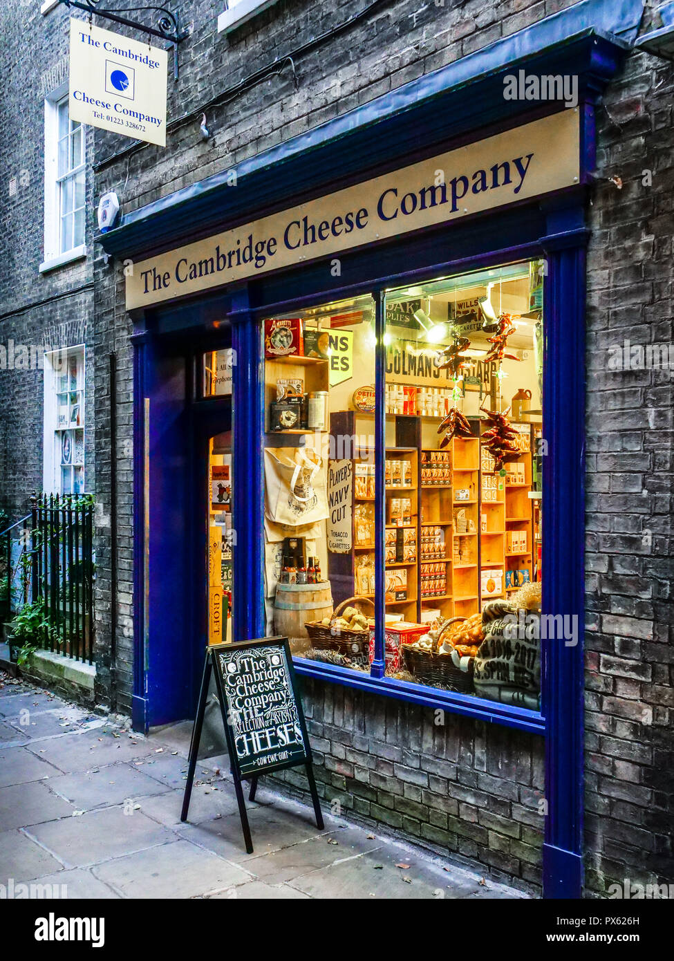 Cambridge negozio di formaggio Formaggio - Store - Cambrdige Cheese Company Store nel centro di Cambridge Regno Unito Foto Stock