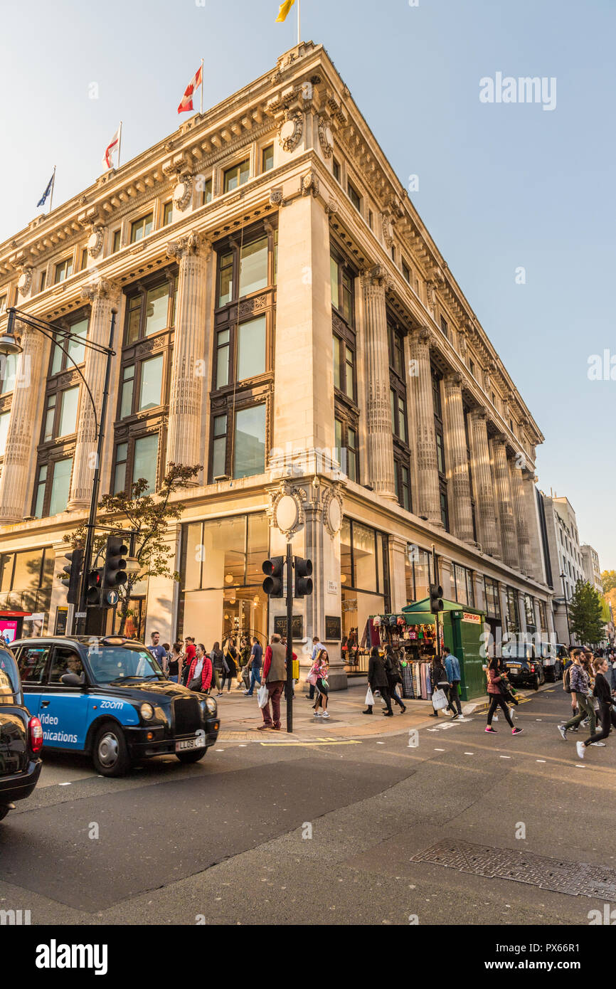 Una tipica vista in Londra Foto Stock