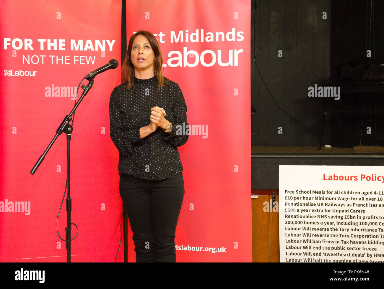 Gloria De Piero, partito laburista MP per Ashfield parlando ai membri del partito laburista in occasione di una riunione. Foto Stock