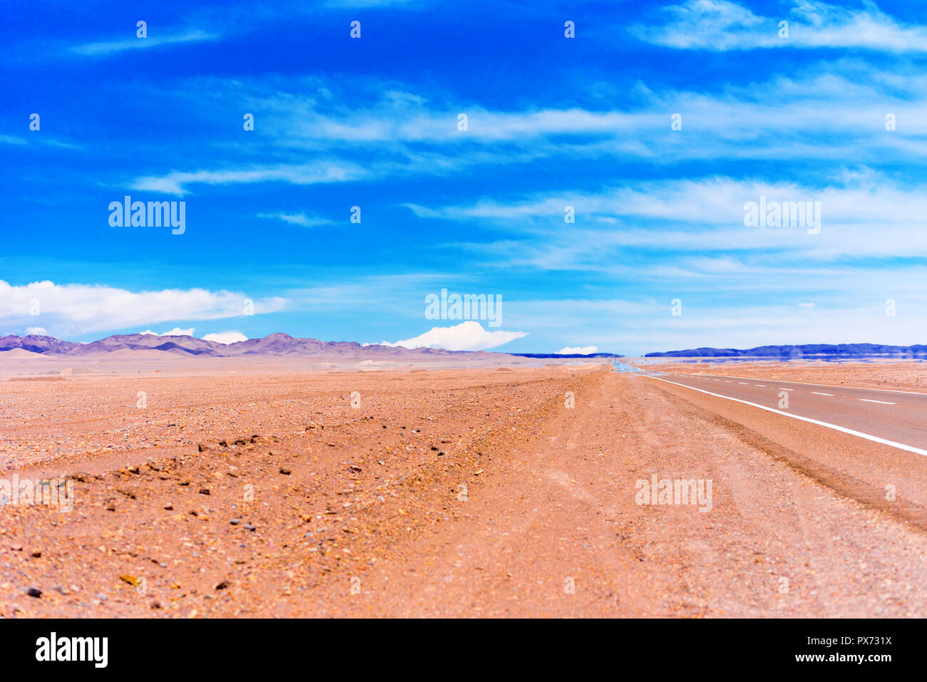 Paesaggio nel deserto di Atacama, Cile. Copia spazio per il testo Foto Stock