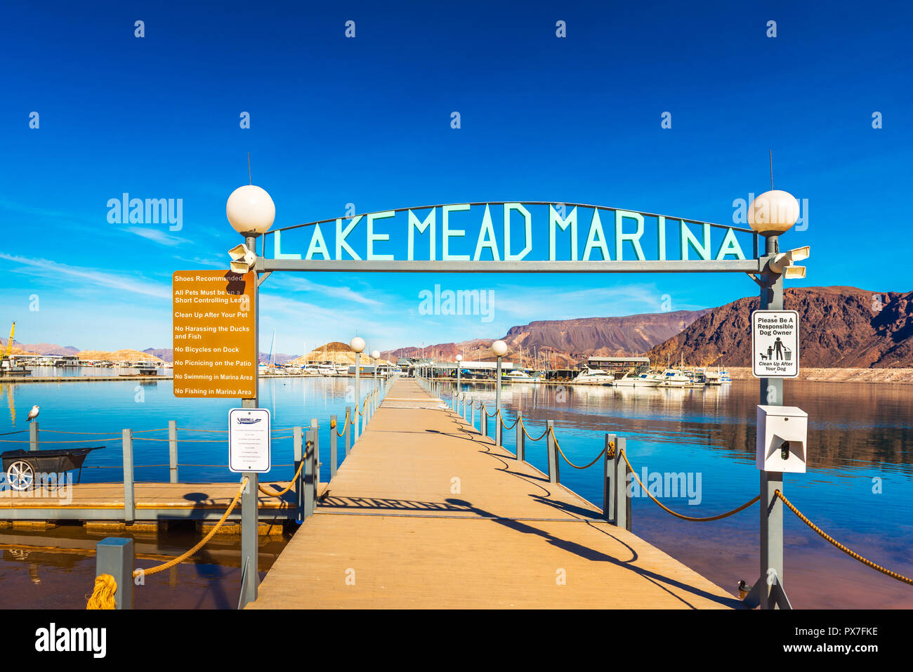 Pier sul Lago Mead, Nevada, Stati Uniti d'America. Copia spazio per il testo Foto Stock