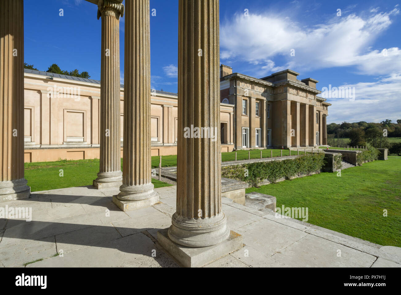Il Grange a Northington in Hampshire, Regno Unito, impressionante magione ed il primo esempio in Inghilterra del Greco architettura revival Foto Stock