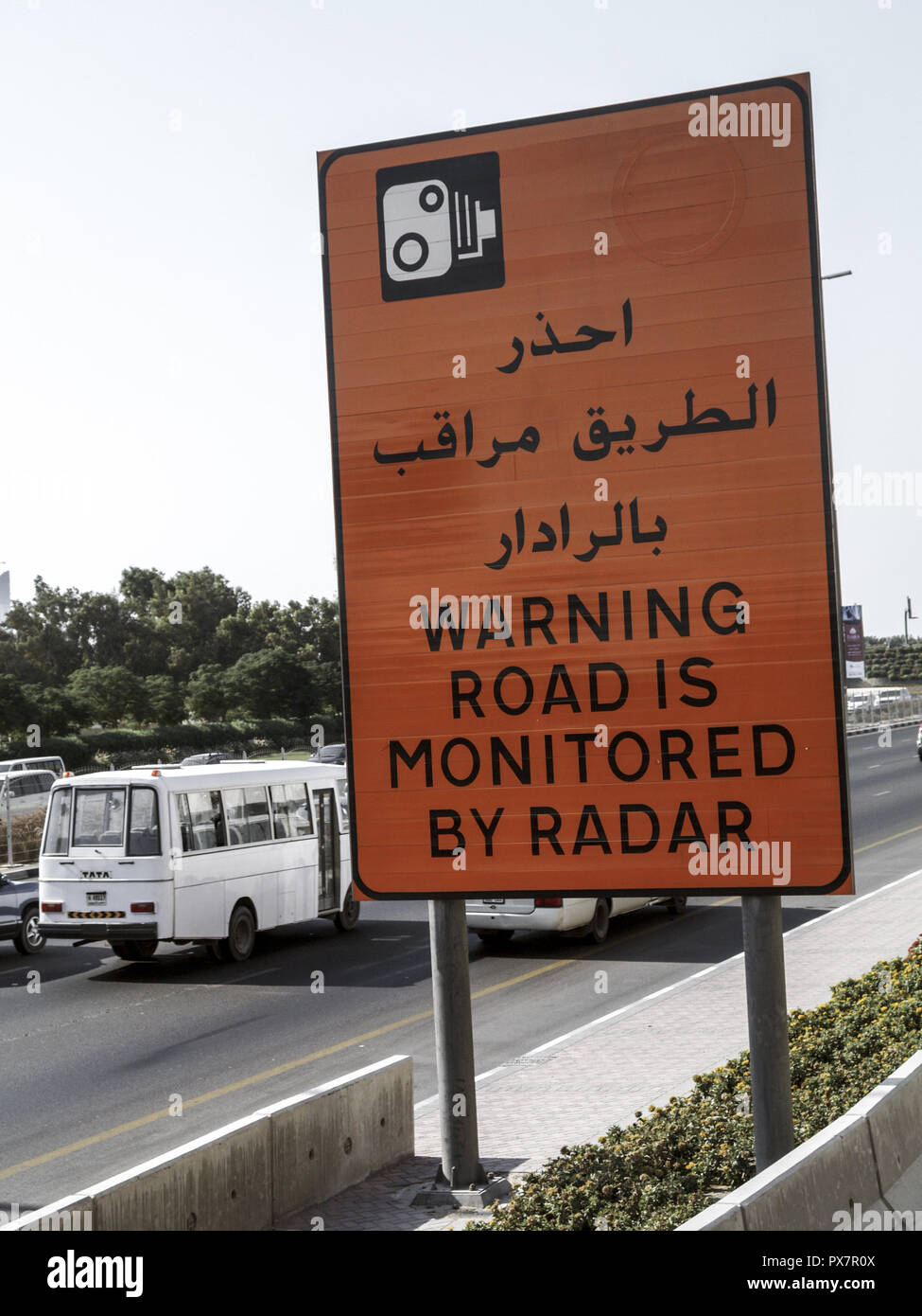 Dubai, segno di controllo radar, Emirati Arabi Uniti Foto Stock
