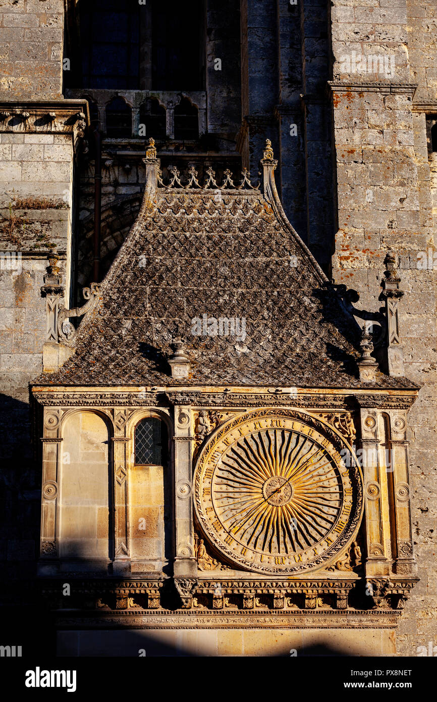 L'orologio astronomico della Cattedrale di Chartres de Notre Dame, Francia Foto Stock
