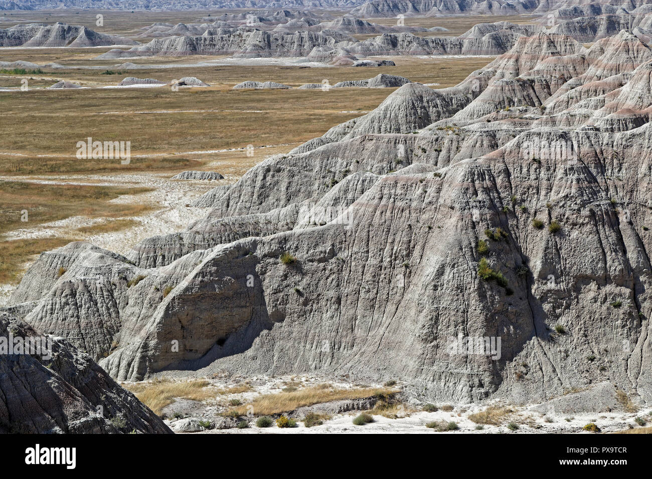 Grigio paesaggio delle montagne in Badlands, Dakota del Sud Foto Stock