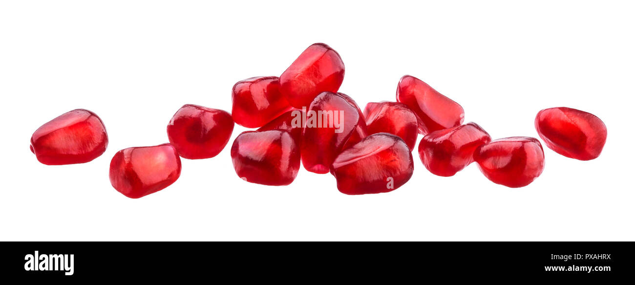 I semi di melograno isolati su sfondo bianco Foto Stock