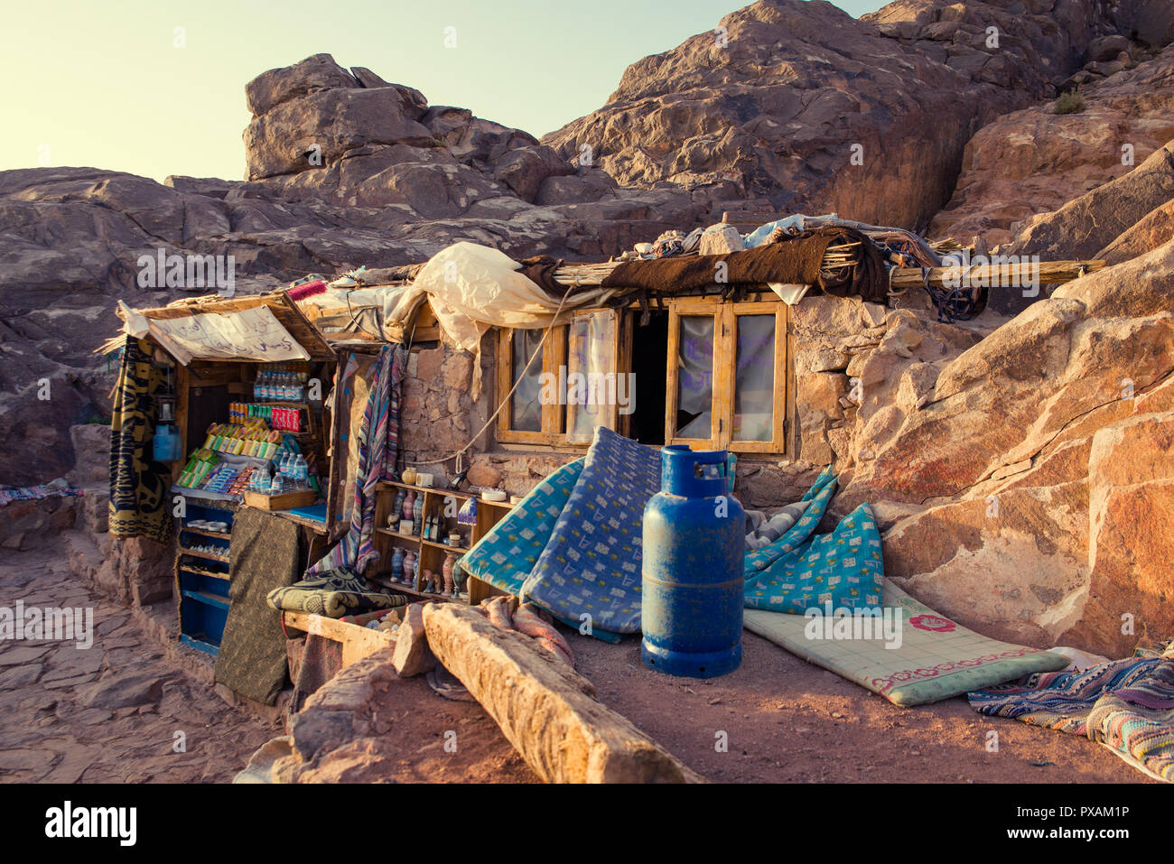 Bedouin cafe per turisti in Sinai. Foto Stock