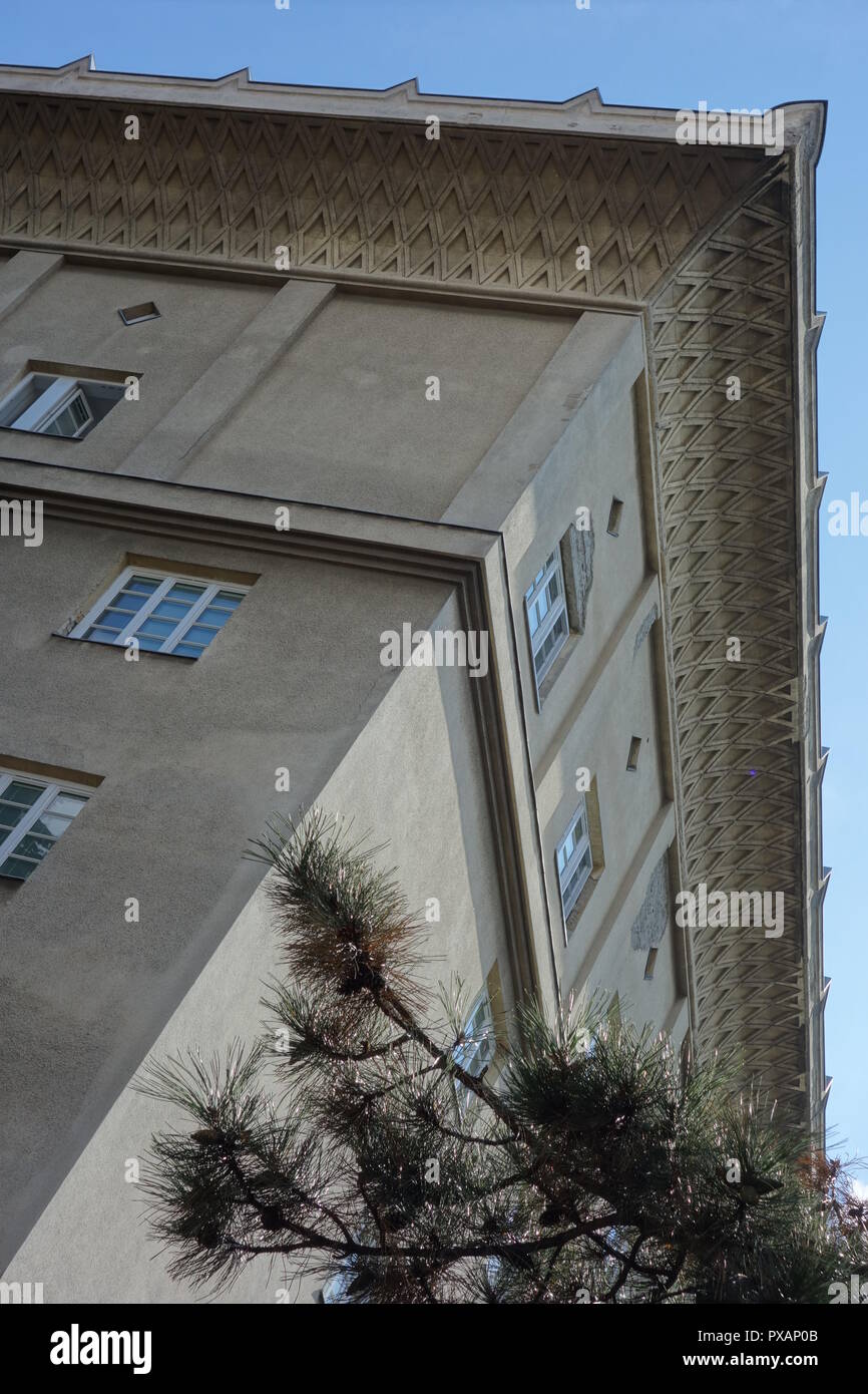 Wien, Gemeindebau des "Roten Wien - Vienna, Consiglio Tenement blocco, "rosso" di Vienna, Vogelweidhof, Wurzbachgasse 2-8, Leopold Bauer 1927 Foto Stock