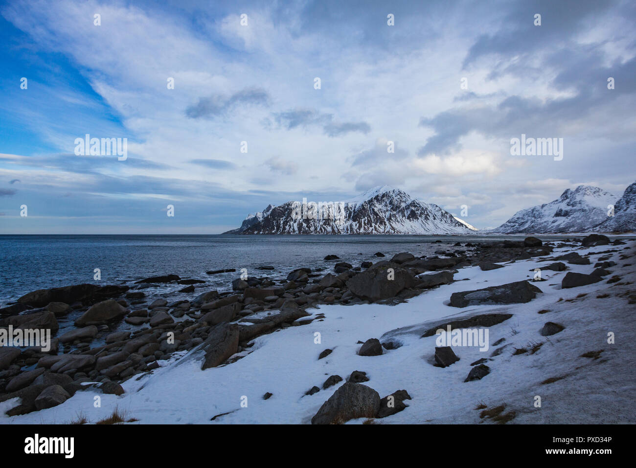 Bella vista delle isole Lofoten in inverno in Norvegia Foto Stock