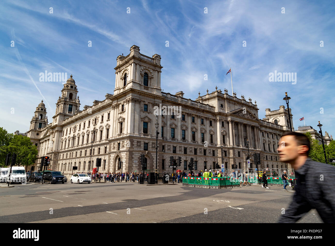 La piazza del Parlamento vista degli edifici del governo di Londra Foto Stock