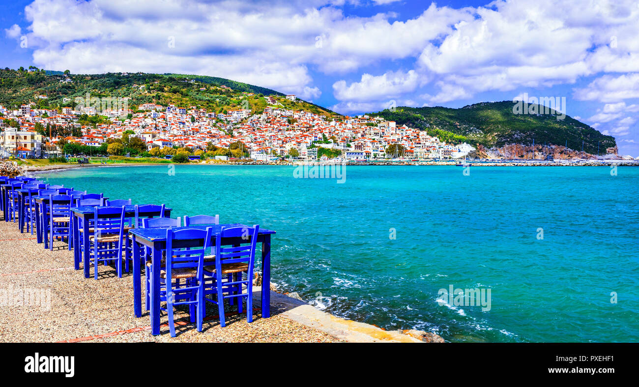 Bella città di Skopelos,vista panoramica,Sporadi,Grecia. Foto Stock